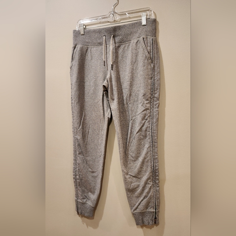 LULULEMOM - Cozy Gray Jogger Pants